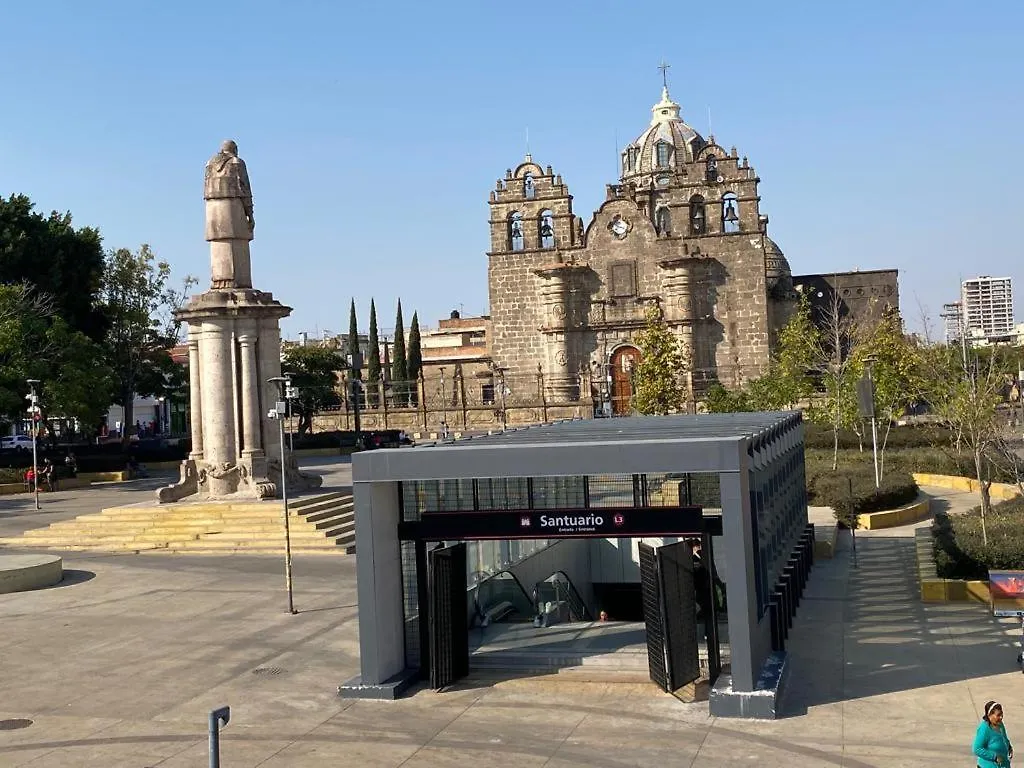Hostal Santuario De Las Libelulas Guadalajara Pensión